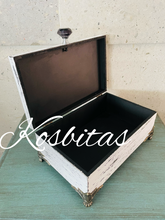 Cargar imagen en el visor de la galería, Alhajero Falso Bordado