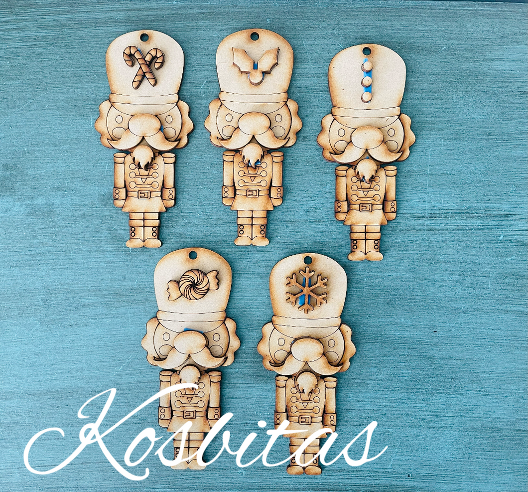 Esferas cascanueces caricatura