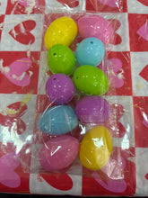 Cargar imagen en el visor de la galería, Huevos de pascua medianos
