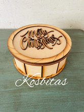 Cargar imagen en el visor de la galería, Caja dulce merry christmas 15 cm
