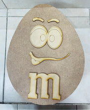 Cargar imagen en el visor de la galería, Caja m&amp;m huevo.  30x23 cm
