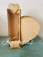 Cargar imagen en el visor de la galería, Caja botella corazón
