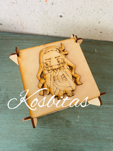 Cargar imagen en el visor de la galería, Caja personaje 3
