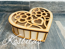 Cargar imagen en el visor de la galería, Caja dulcera ❤️ flores
