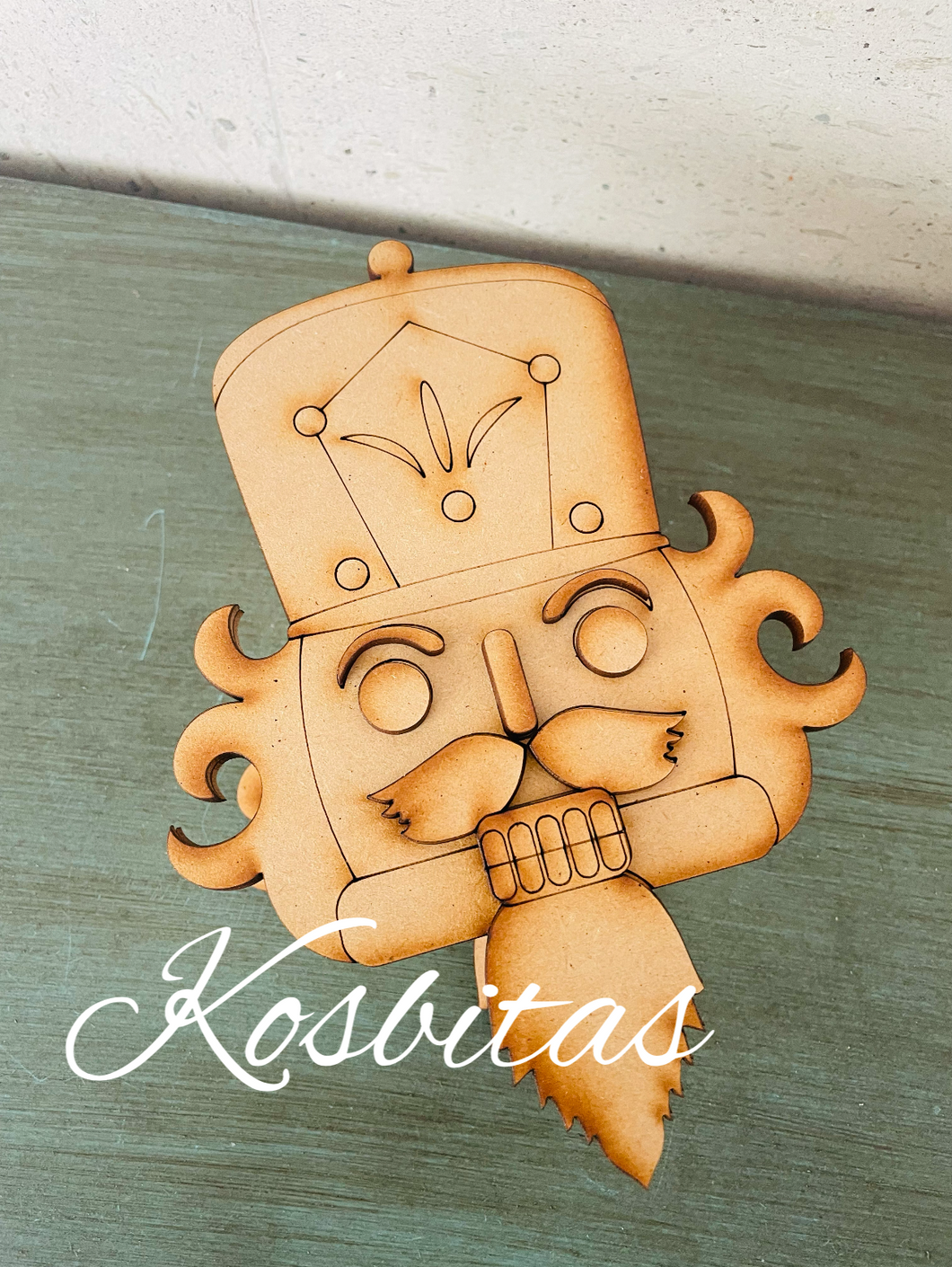 Caja cascanueces 15 cm