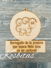 Cargar imagen en el visor de la galería, Borrego calado  23.5x27cm
