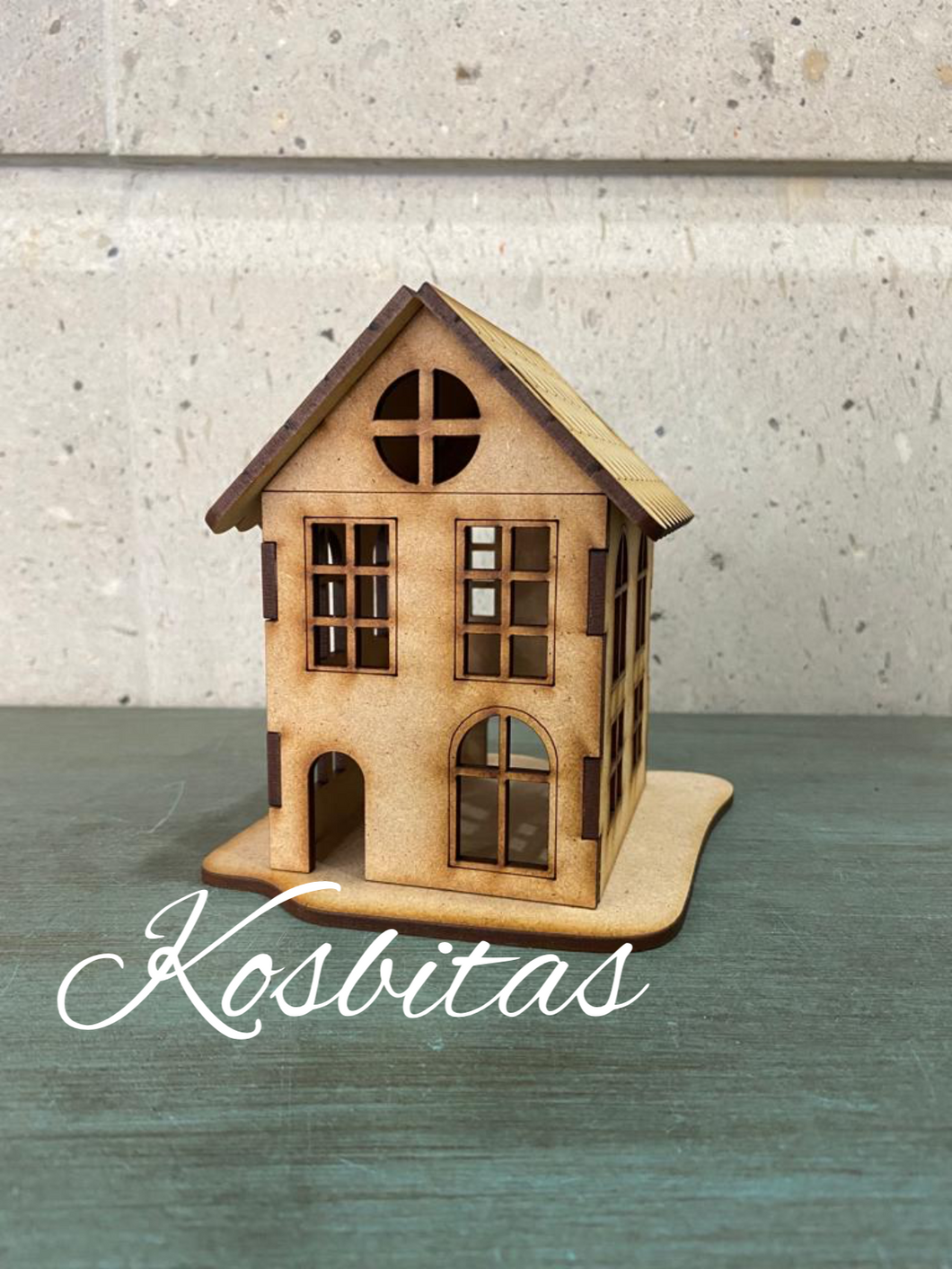 Casa sencilla para villa navideña